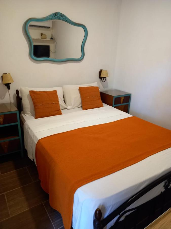 Bed and Breakfast Stone Wasi Montevideo Exterior foto