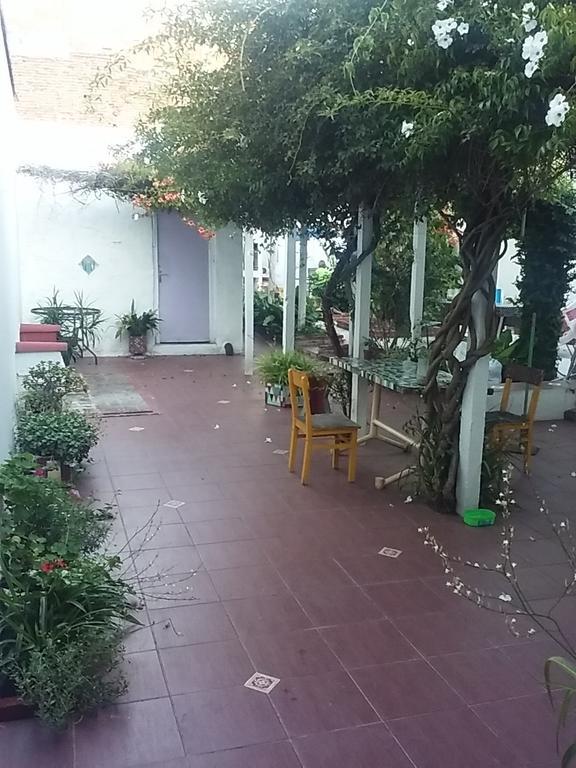 Bed and Breakfast Stone Wasi Montevideo Exterior foto